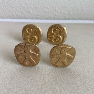 (2) Pairs vintage earrings